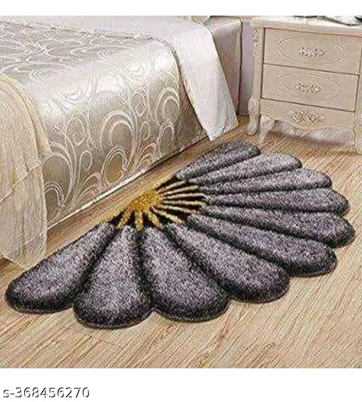 Anti slip half sun flower shaped door mat